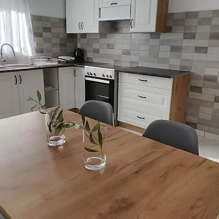 Dafnonas House - Bright & Modern Dom wakacyjny *