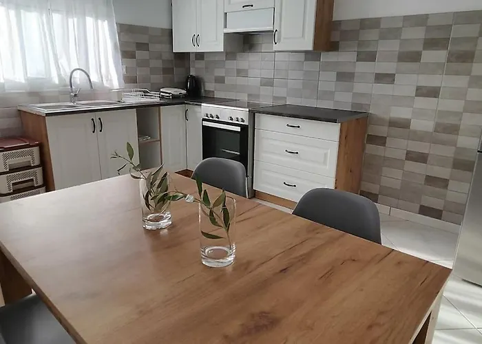 Dafnonas House - Bright & Modern Casa de Férias *